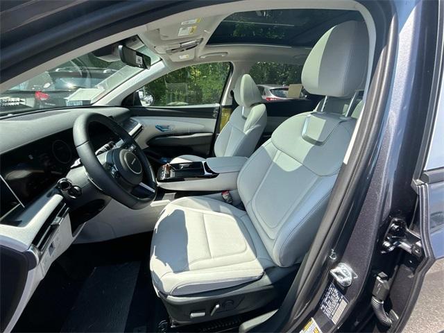 new 2025 Hyundai TUCSON Hybrid car, priced at $40,416