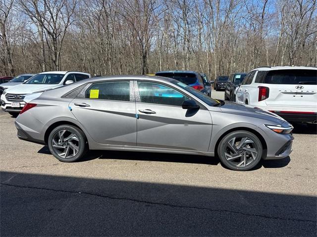 new 2025 Hyundai ELANTRA HEV car, priced at $24,613
