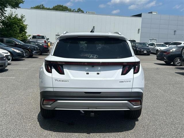 new 2025 Hyundai TUCSON Hybrid car, priced at $40,904