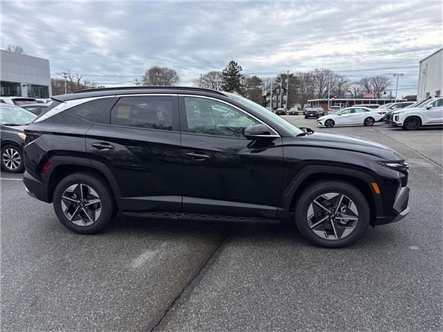 new 2025 Hyundai Tucson car, priced at $33,821