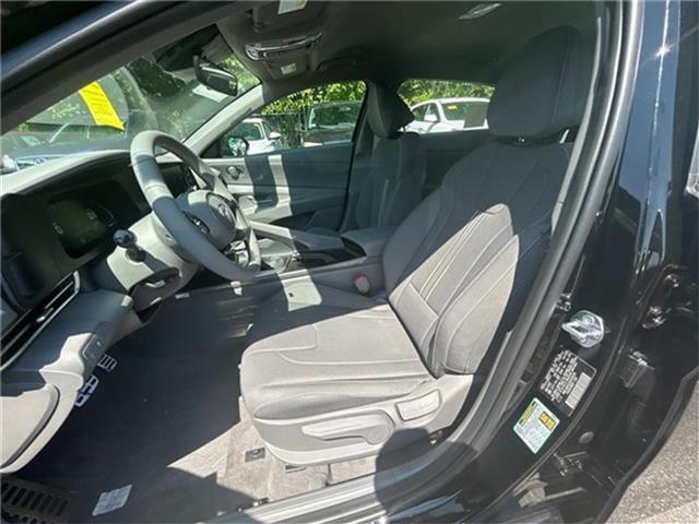new 2025 Hyundai Elantra car, priced at $22,279