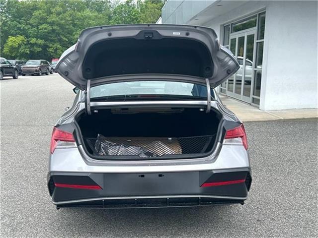 new 2025 Hyundai Elantra car, priced at $25,220