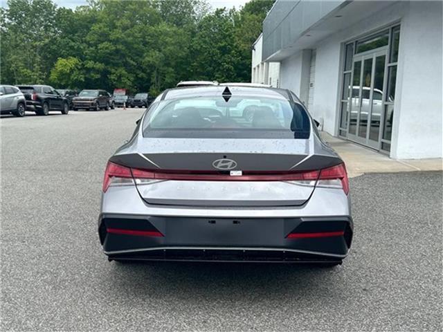 new 2025 Hyundai Elantra car, priced at $25,220