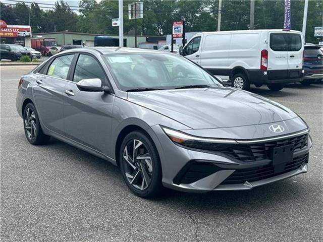 new 2025 Hyundai Elantra car, priced at $25,220