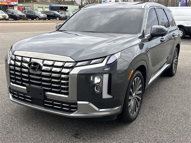 used 2023 Hyundai Palisade car, priced at $41,900