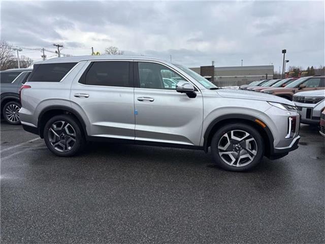 new 2025 Hyundai Palisade car, priced at $45,246