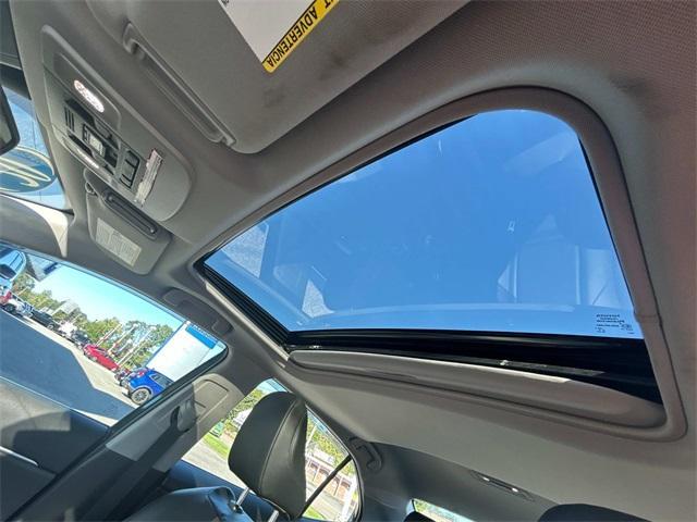 used 2020 Toyota Camry Hybrid car, priced at $25,500