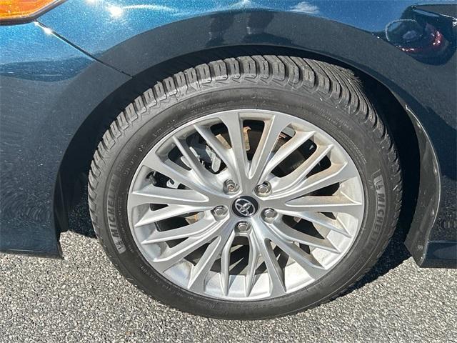 used 2020 Toyota Camry Hybrid car, priced at $25,500
