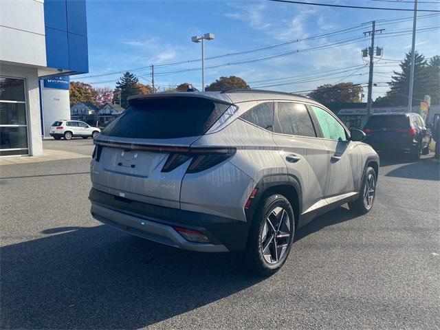 new 2025 Hyundai TUCSON Hybrid car, priced at $35,320