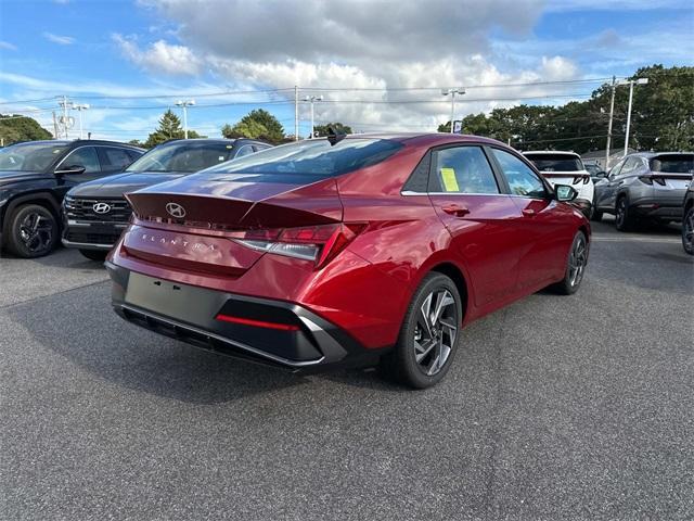 new 2025 Hyundai Elantra car, priced at $26,544