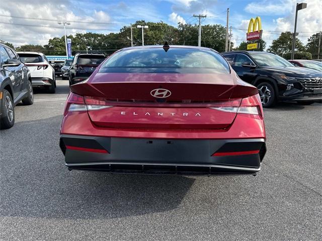 new 2025 Hyundai Elantra car, priced at $26,544