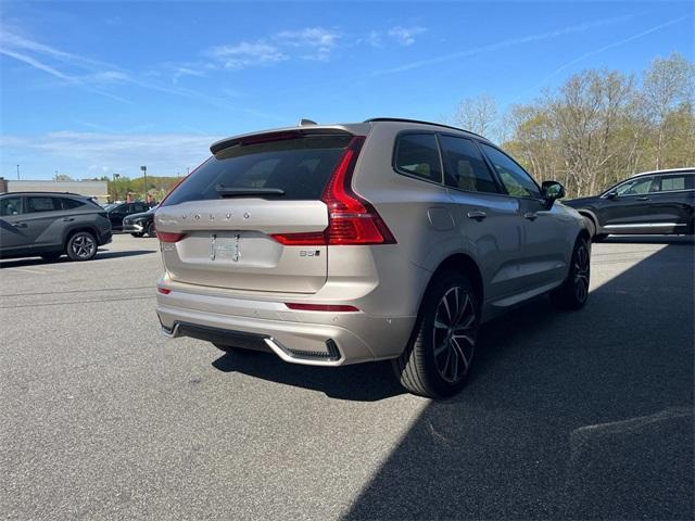 used 2023 Volvo XC60 car, priced at $31,500