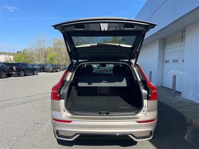 used 2023 Volvo XC60 car, priced at $31,500