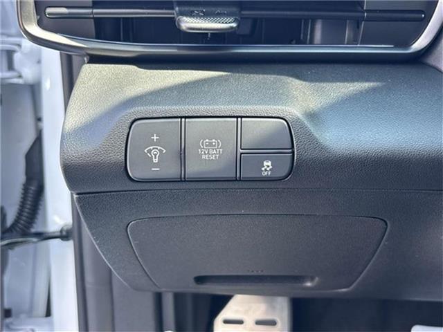 new 2025 Hyundai ELANTRA HEV car, priced at $28,670