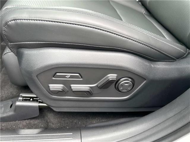 new 2025 Hyundai Santa Fe car, priced at $47,358