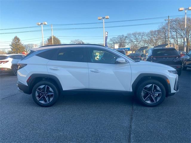 new 2025 Hyundai Tucson car, priced at $35,582