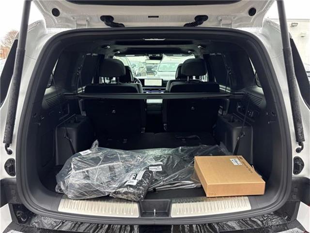new 2025 Hyundai Santa Fe car, priced at $47,362