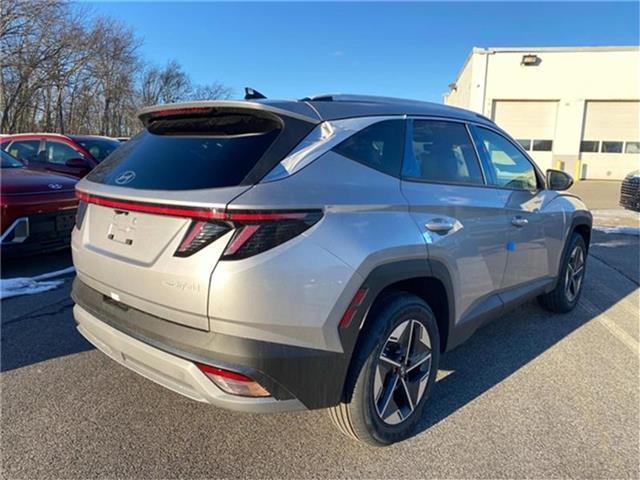 new 2025 Hyundai TUCSON Hybrid car, priced at $36,048