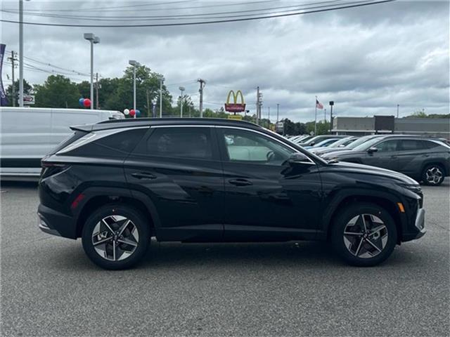 new 2025 Hyundai Tucson car, priced at $35,219