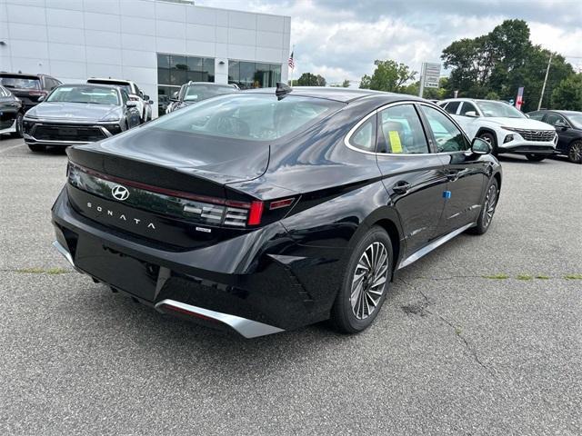 new 2024 Hyundai Sonata Hybrid car, priced at $31,446