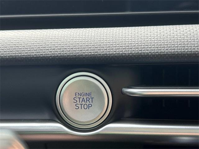 new 2025 Hyundai TUCSON Hybrid car, priced at $33,243