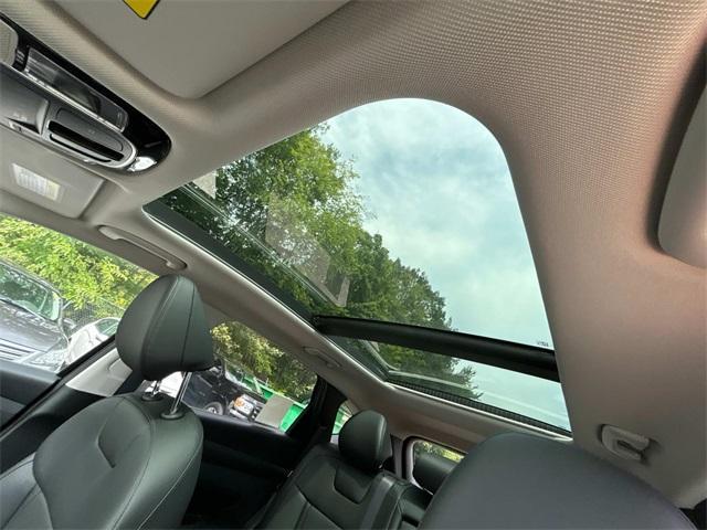 new 2025 Hyundai TUCSON Hybrid car, priced at $33,243