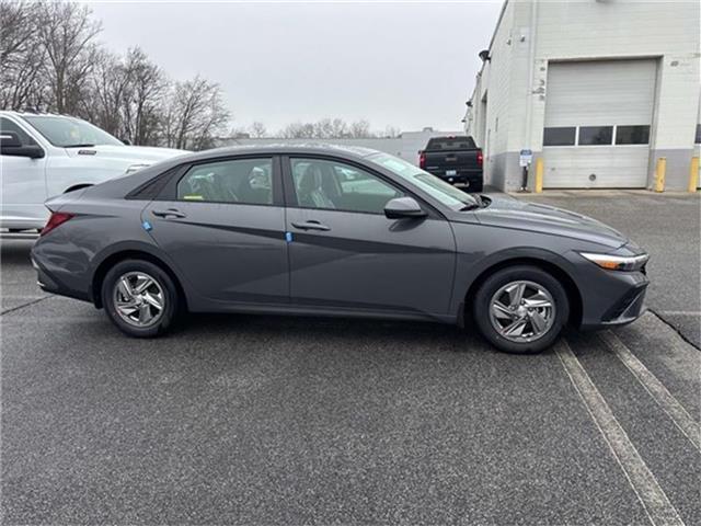 new 2025 Hyundai Elantra car, priced at $21,162