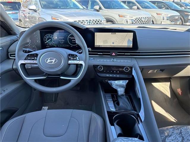 new 2024 Hyundai Elantra HEV car, priced at $26,420