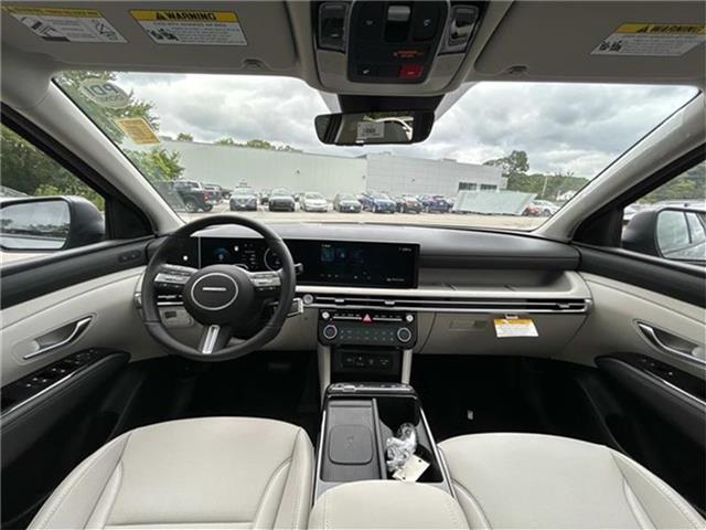 new 2025 Hyundai TUCSON Hybrid car, priced at $40,077
