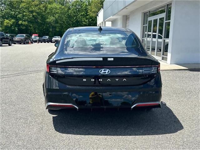 new 2025 Hyundai Sonata car, priced at $30,016