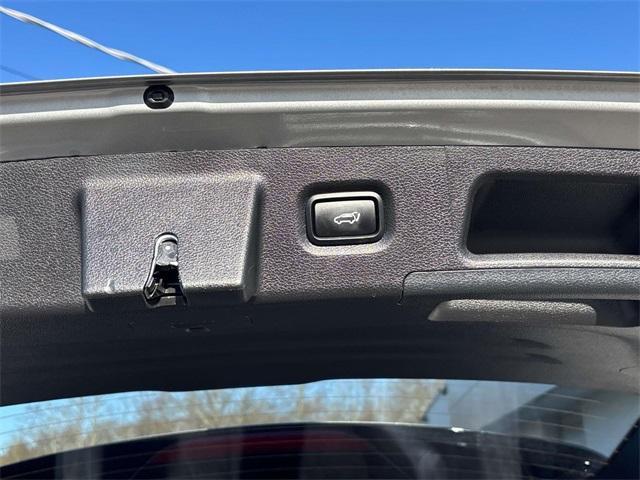 used 2023 Hyundai Santa Fe car, priced at $28,500