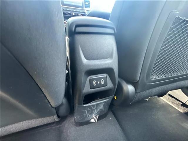 new 2025 Hyundai Venue car, priced at $24,065