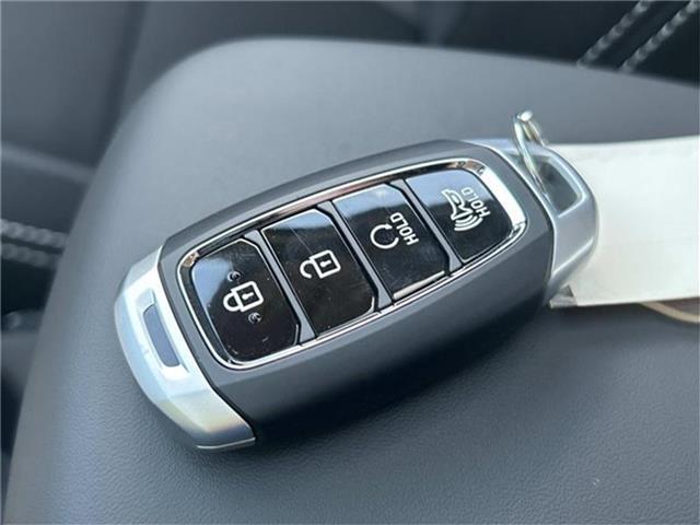 new 2025 Hyundai Venue car, priced at $24,065