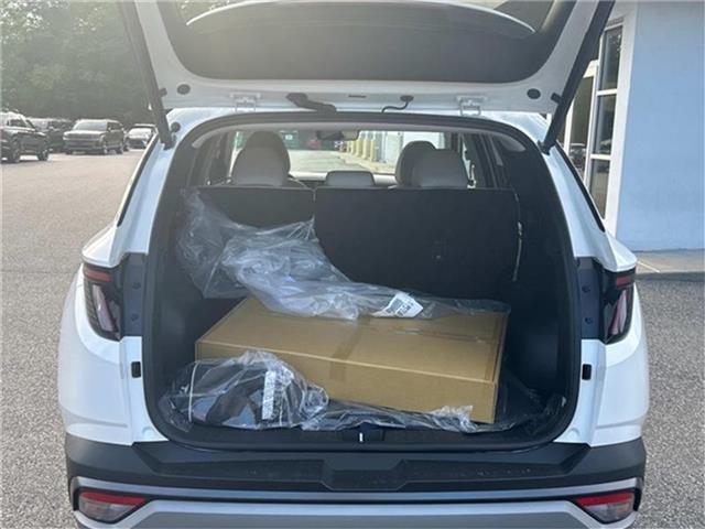 new 2025 Hyundai Tucson car, priced at $34,201