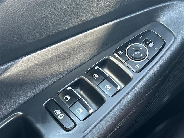 used 2022 Hyundai Santa Fe car, priced at $25,200