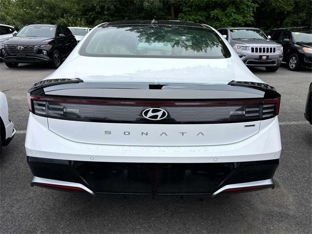 new 2024 Hyundai Sonata Hybrid car, priced at $38,000