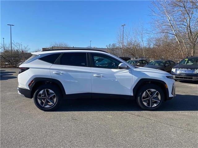 new 2025 Hyundai Tucson car, priced at $35,597