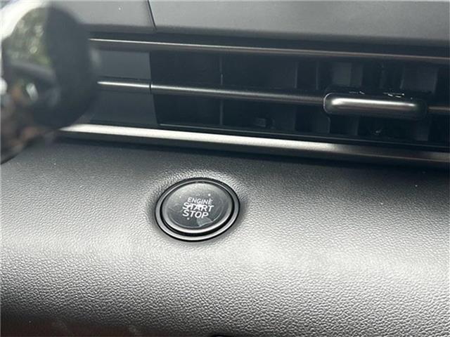 new 2025 Hyundai Elantra car, priced at $21,696
