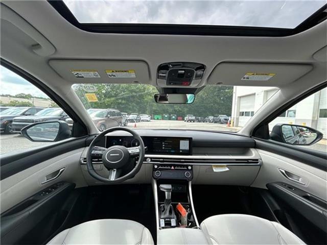 new 2025 Hyundai Tucson car, priced at $32,213