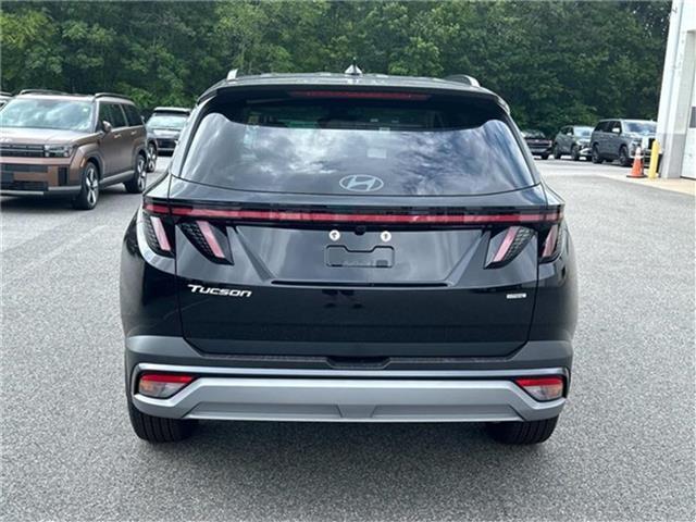 new 2025 Hyundai Tucson car, priced at $32,213