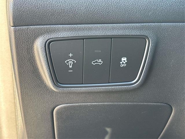 used 2024 Hyundai SANTA CRUZ car, priced at $25,500