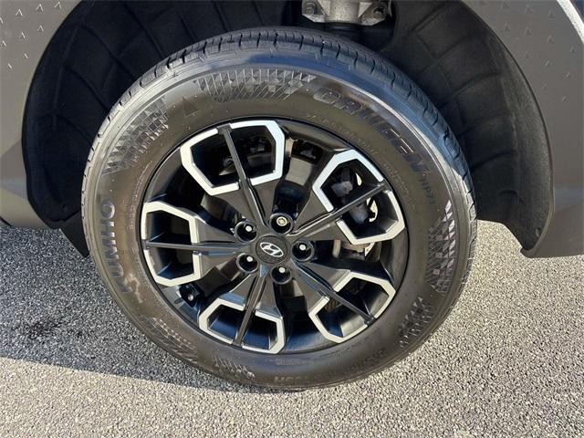 used 2024 Hyundai SANTA CRUZ car, priced at $25,500