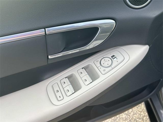 used 2023 Hyundai Sonata car, priced at $22,900