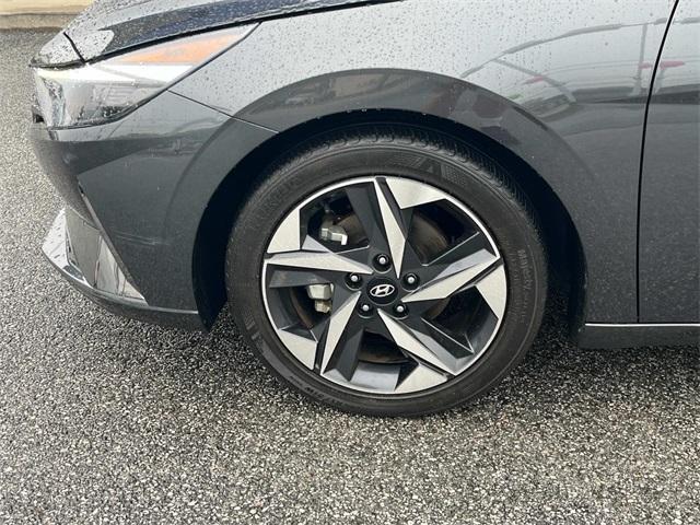 used 2022 Hyundai Elantra car, priced at $21,900