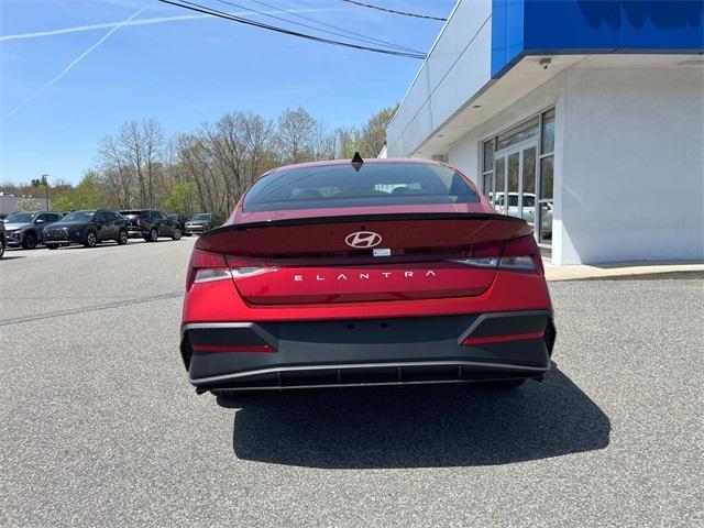new 2025 Hyundai Elantra car, priced at $23,098