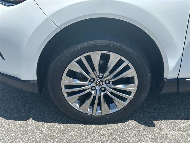 used 2021 Toyota Venza car, priced at $31,900