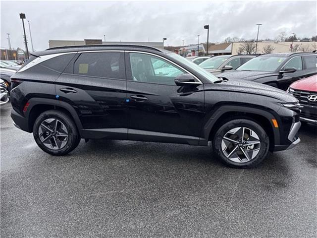 new 2025 Hyundai Tucson car, priced at $33,533