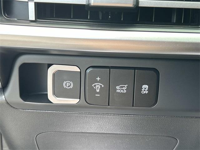 used 2025 Hyundai Santa Fe car, priced at $36,500