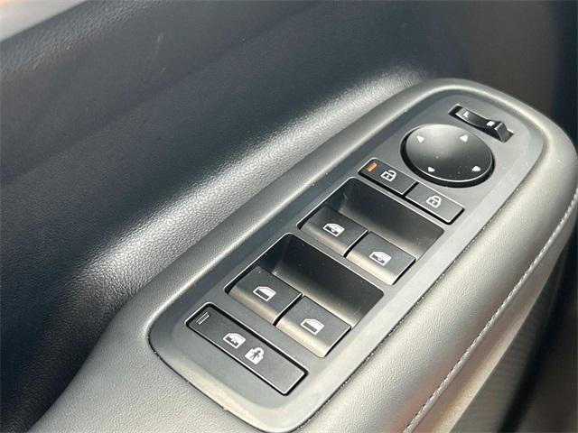 used 2025 Hyundai Santa Fe car, priced at $36,500
