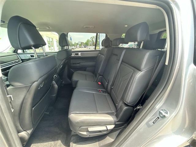 used 2025 Hyundai Santa Fe car, priced at $36,500